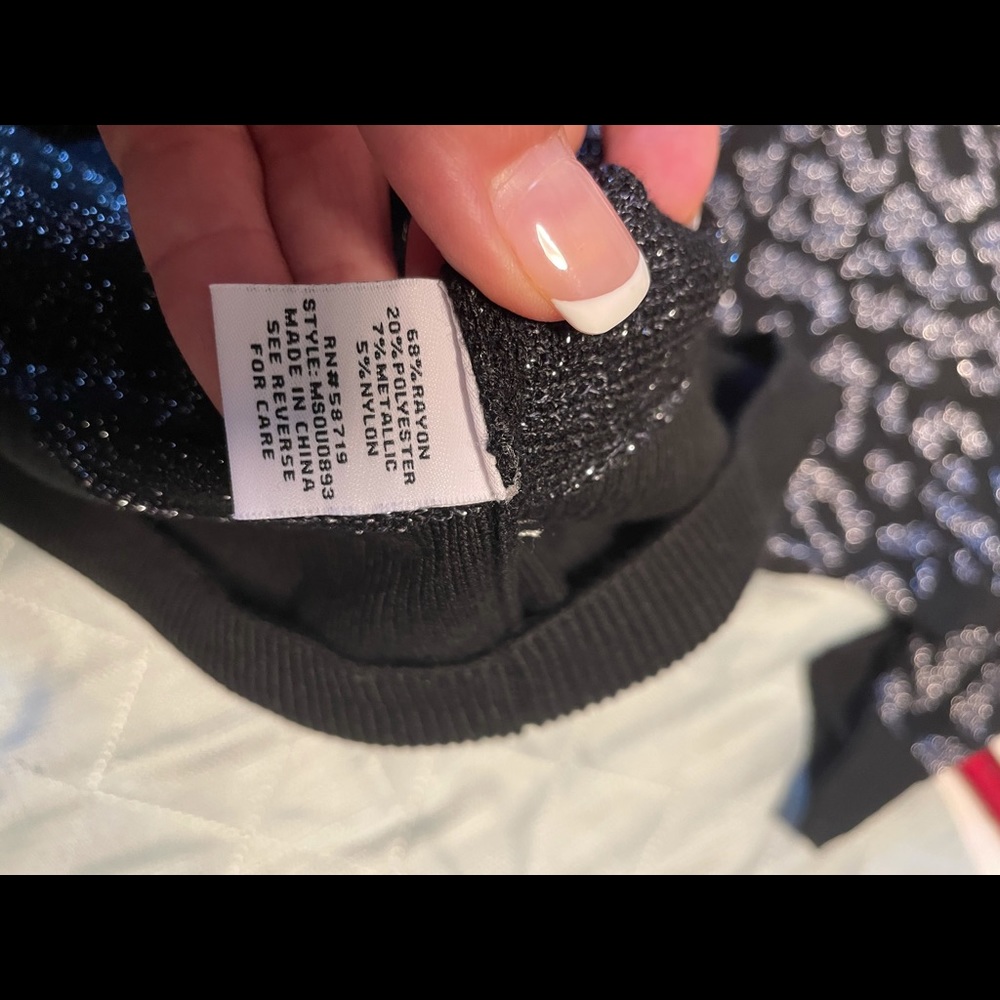 3/$25 NWT Women’s dressy size small glittery sweater - Picture 6 of 9